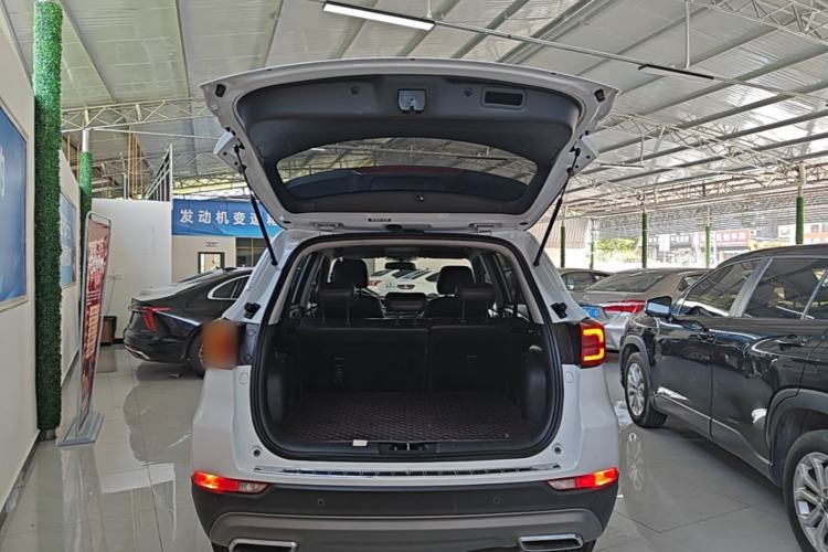 Used CHANGAN CS75 2022 Blue Whale Edition 1.5T DCT Luxury Model Trunk