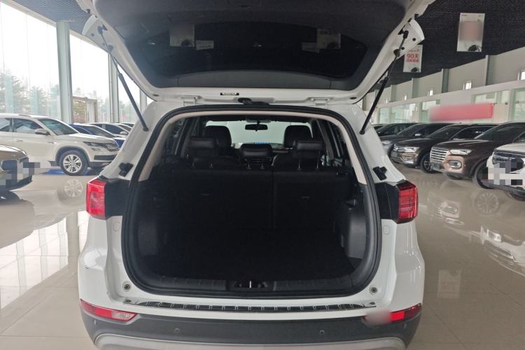 Used CHANGAN CS75 2022 Blue Whale Edition 1.5T DCT Luxury Model Trunk
