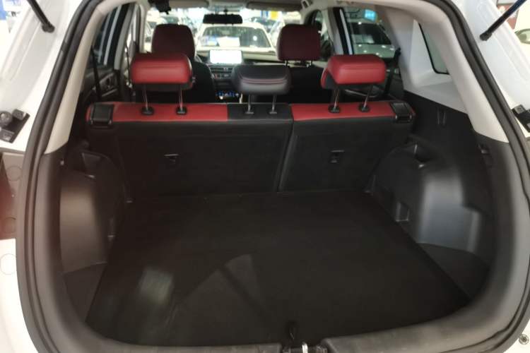Used CHANGAN CS75 2022 Blue Whale Edition 1.5T DCT Luxury Model Trunk