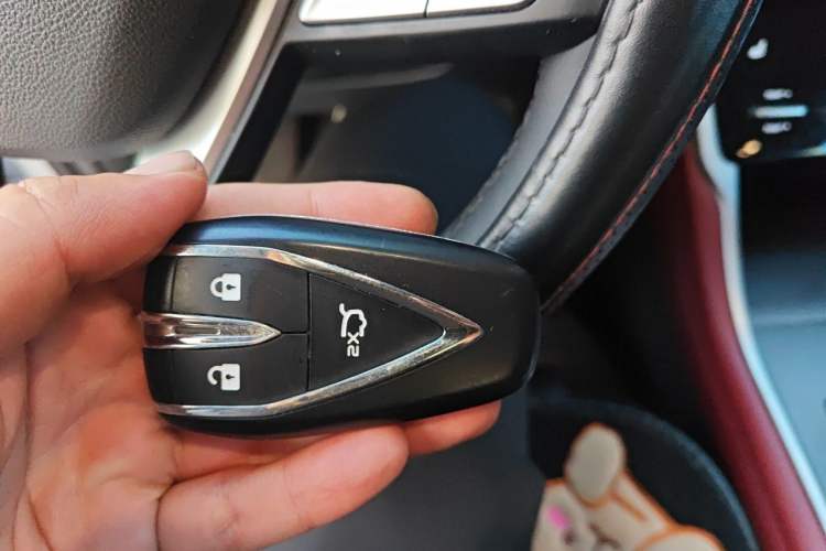 Used CHANGAN CS75 2022 Blue Whale Edition 1.5T DCT Prestige Model Vehicle Key