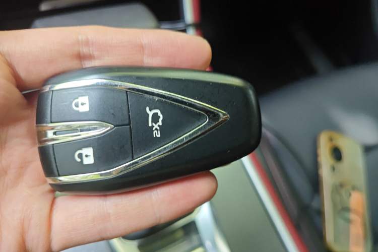 Used CHANGAN CS75 2022 Blue Whale Edition 1.5T DCT Luxury Model Vehicle Key