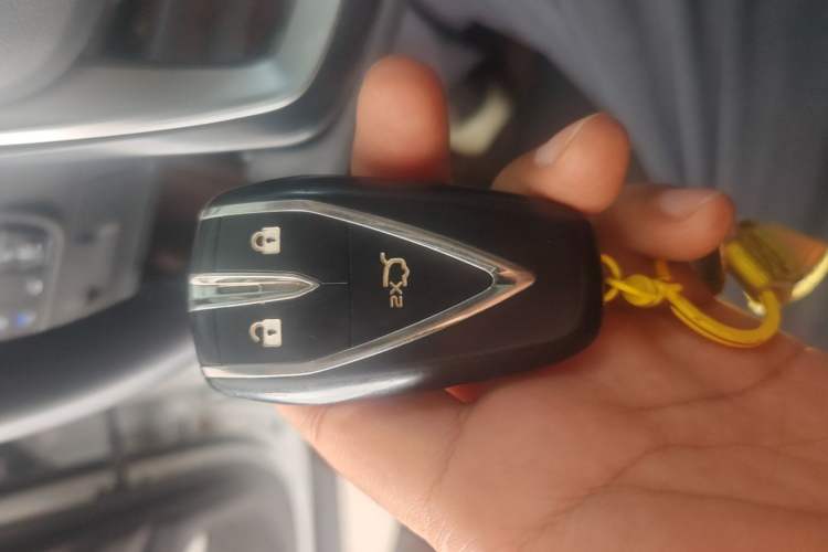 Used CHANGAN CS75 2022 Blue Whale Edition 1.5T DCT Luxury Model Vehicle Key