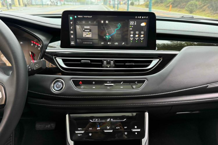 Used CHANGAN CS75 2023 Enjoy Edition 1.5T DCT Luxury Version Interior 1