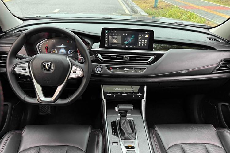 Used CHANGAN CS75 2023 Enjoy Edition 1.5T DCT Luxury Version Interior 7