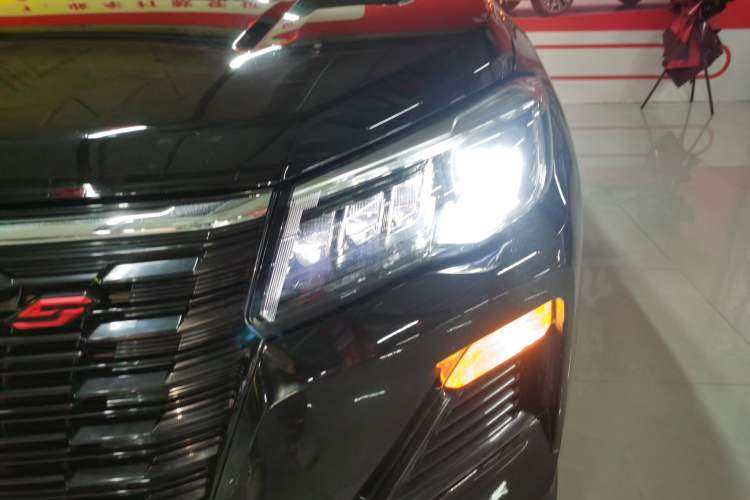 Used CHANGAN CS75 2023 Enjoy Edition 1.5T DCT Prestige Version Left Front Headlight