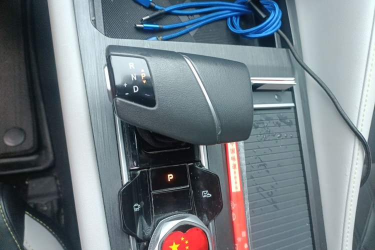 Used CHANGAN CS75 2023 Enjoy Edition 1.5T DCT Prestige Version Gear Lever