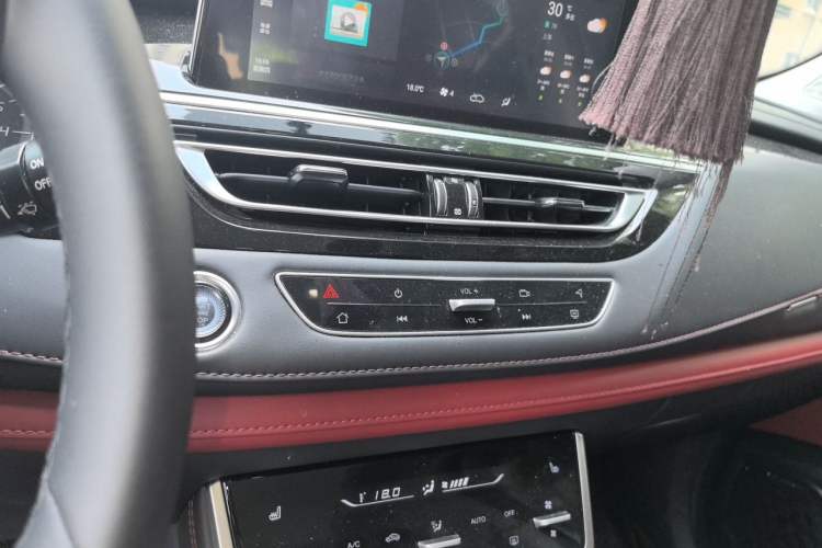 Used CHANGAN CS75 2023 Enjoy Edition 1.5T DCT Prestige Version Audio And AC Panel
