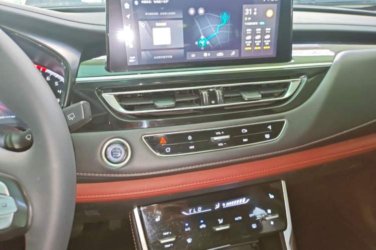Used CHANGAN CS75 2023 Enjoy Edition 1.5T DCT Prestige Version Audio And AC Panel
