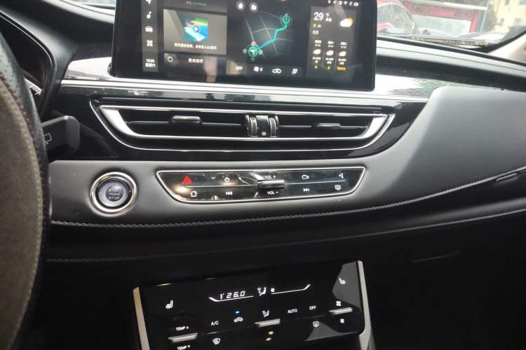 Used CHANGAN CS75 2023 Enjoy Edition 1.5T DCT Prestige Version Audio And AC Panel