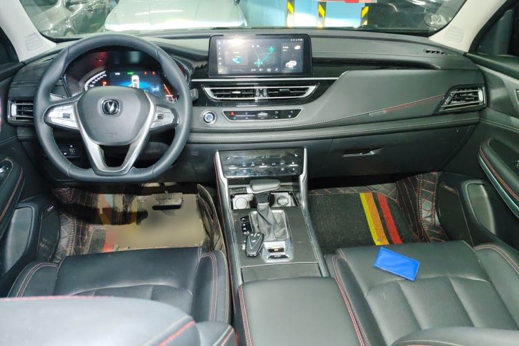 Used CHANGAN CS75 2023 Enjoy Edition 1.5T DCT Prestige Version Center Console