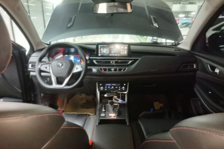 Used CHANGAN CS75 2023 Enjoy Edition 1.5T DCT Prestige Version Center Console