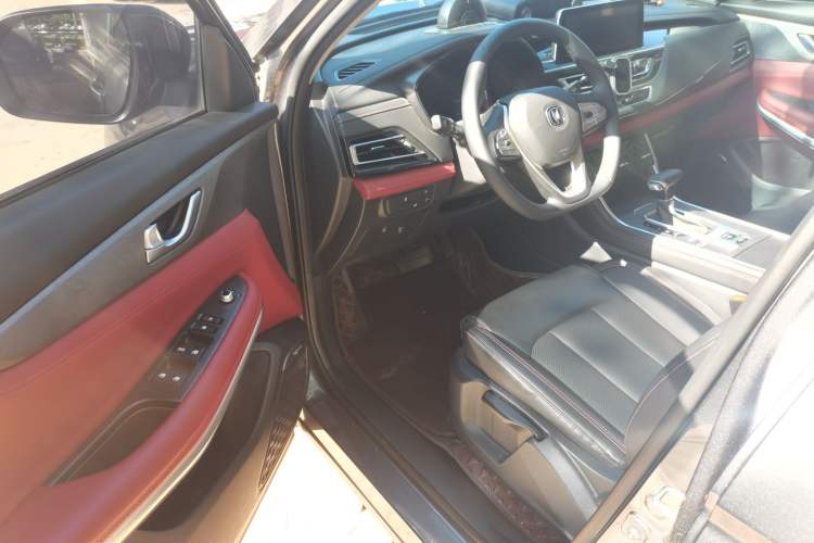 Used CHANGAN CS75 2023 Enjoy Edition 1.5T DCT Luxury Version Driver Seat