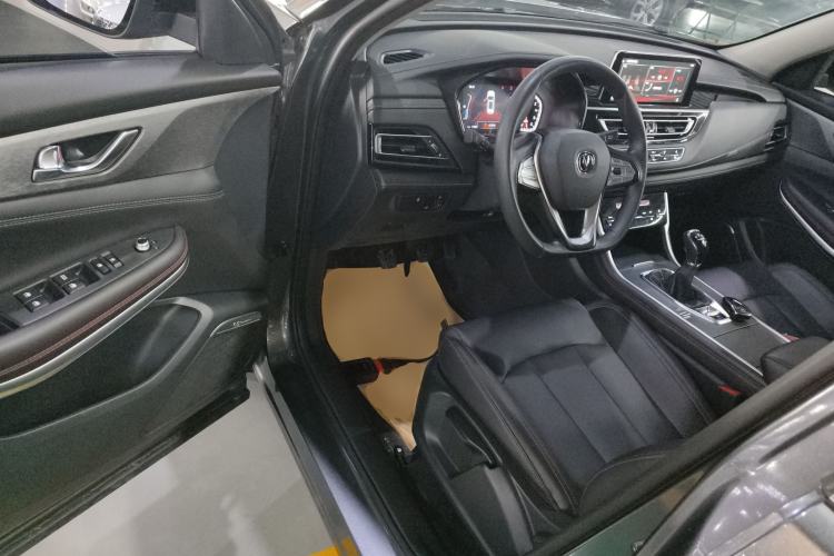 Used CHANGAN CS75 2023 Enjoy Edition 1.5T Manual Elite Model Driver Seat