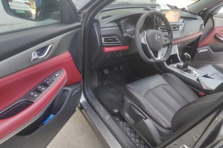 Used CHANGAN CS75 2023 Enjoy Edition 1.5T Manual Elite Model Driver Seat