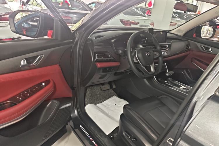 Used CHANGAN CS75 2023 Enjoy Edition 1.5T DCT Prestige Version Driver Seat