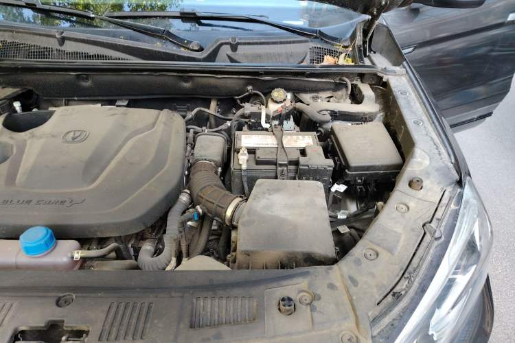 Used CHANGAN CS75 2023 Enjoy Edition 1.5T DCT Luxury Version Engine Bay Left