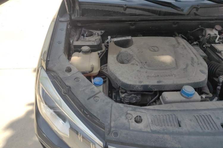 Used CHANGAN CS75 2023 Enjoy Edition 1.5T DCT Luxury Version Engine Bay Right