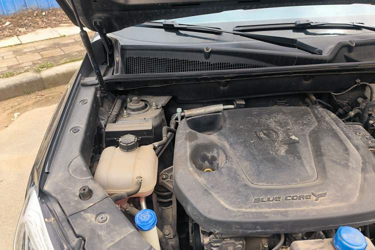 Used CHANGAN CS75 2023 Enjoy Edition 1.5T DCT Prestige Version Engine Bay Right