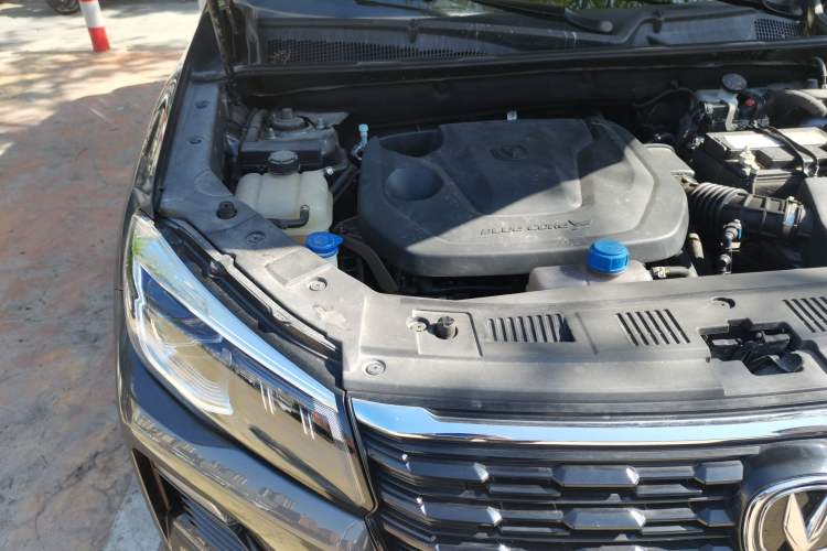 Used CHANGAN CS75 2023 Enjoy Edition 1.5T DCT Luxury Version Engine Bay Right