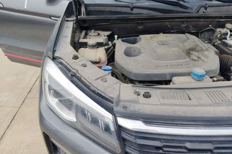 Used CHANGAN CS75 2023 Enjoy Edition 1.5T DCT Prestige Version Engine Bay Right