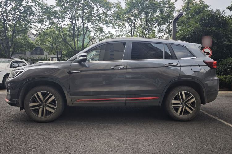 Used CHANGAN CS75 2023 Enjoy Edition 1.5T DCT Luxury Version Exterior 4