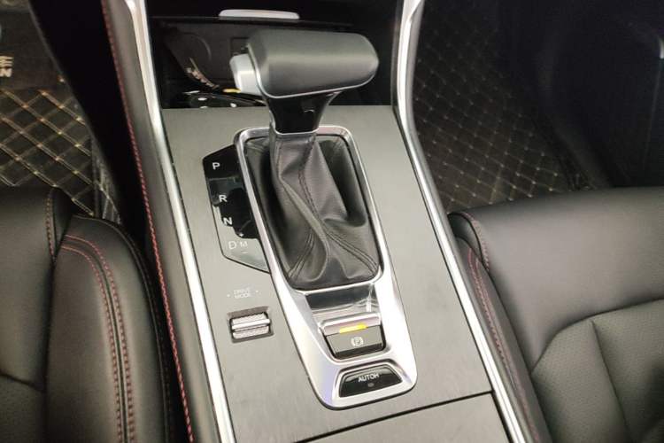 Used CHANGAN CS75 2023 Enjoy Edition 1.5T DCT Prestige Version Gear Lever