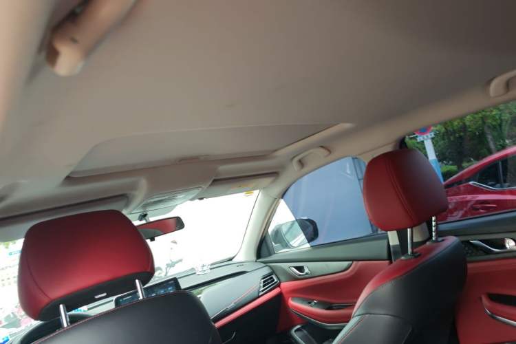 Used CHANGAN CS75 2023 Enjoy Edition 1.5T Manual Elite Model Headliner