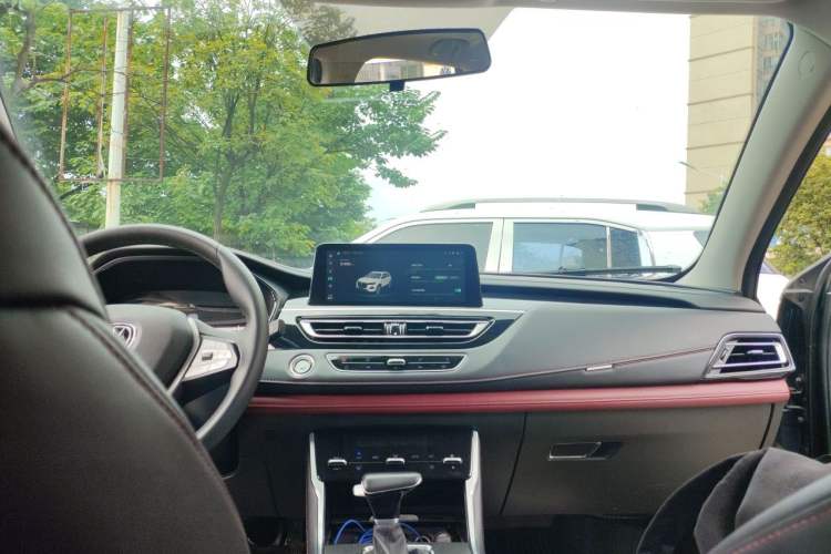 Used CHANGAN CS75 2023 Enjoy Edition 1.5T DCT Luxury Version Headliner