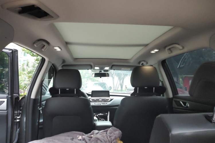 Used CHANGAN CS75 2023 Enjoy Edition 1.5T DCT Prestige Version Headliner