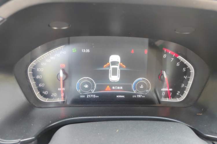 Used CHANGAN CS75 2023 Enjoy Edition 1.5T Manual Elite Model Instrument Cluster