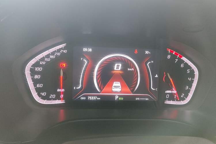 Used CHANGAN CS75 2023 Enjoy Edition 1.5T DCT Luxury Version Instrument Cluster