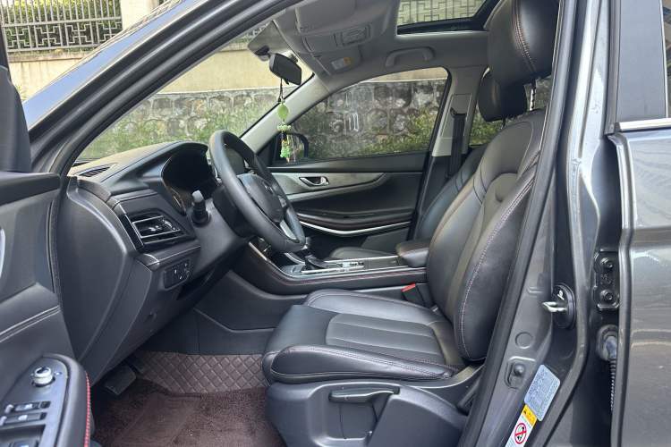 Used CHANGAN CS75 2023 Enjoy Edition 1.5T DCT Luxury Version Interior 2