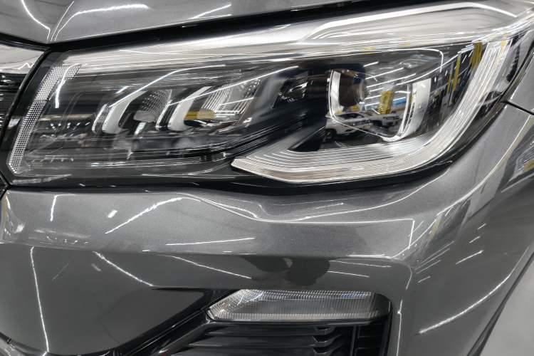 Used CHANGAN CS75 2023 Enjoy Edition 1.5T DCT Prestige Version Left Front Headlight