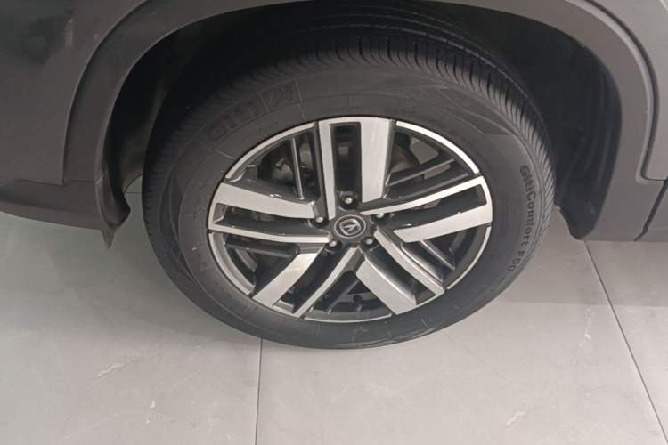 Used CHANGAN CS75 2023 Enjoy Edition 1.5T DCT Luxury Version Left Front Wheel Hub