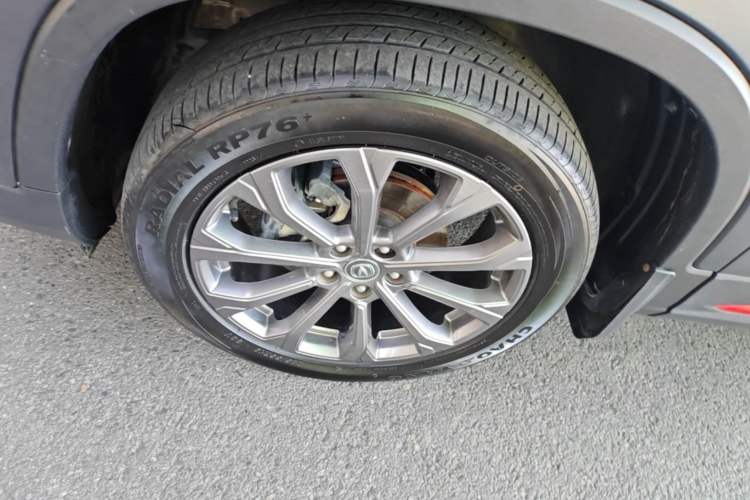Used CHANGAN CS75 2023 Enjoy Edition 1.5T DCT Prestige Version Left Front Wheel Hub