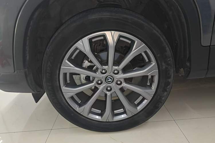 Used CHANGAN CS75 2023 Enjoy Edition 1.5T DCT Prestige Version Left Front Wheel Hub