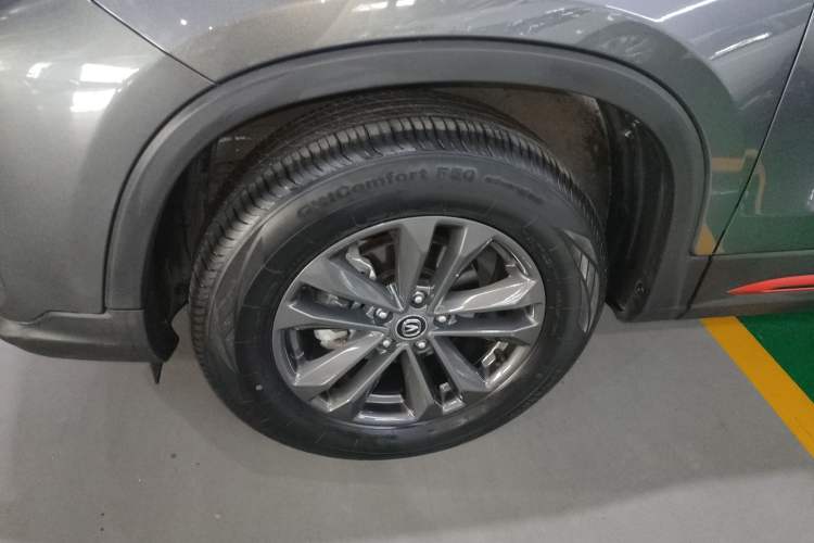 Used CHANGAN CS75 2023 Enjoy Edition 1.5T Manual Elite Model Left Front Wheel Hub