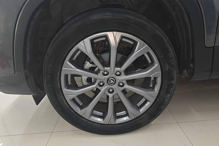 Used CHANGAN CS75 2023 Enjoy Edition 1.5T DCT Prestige Version Left Front Wheel Hub