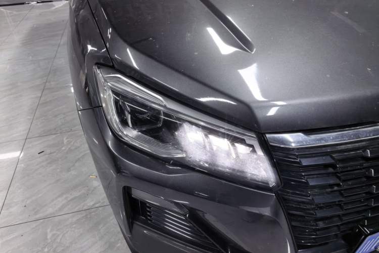 Used CHANGAN CS75 2023 Enjoy Edition 1.5T Manual Fashion Model Right Front Headlight