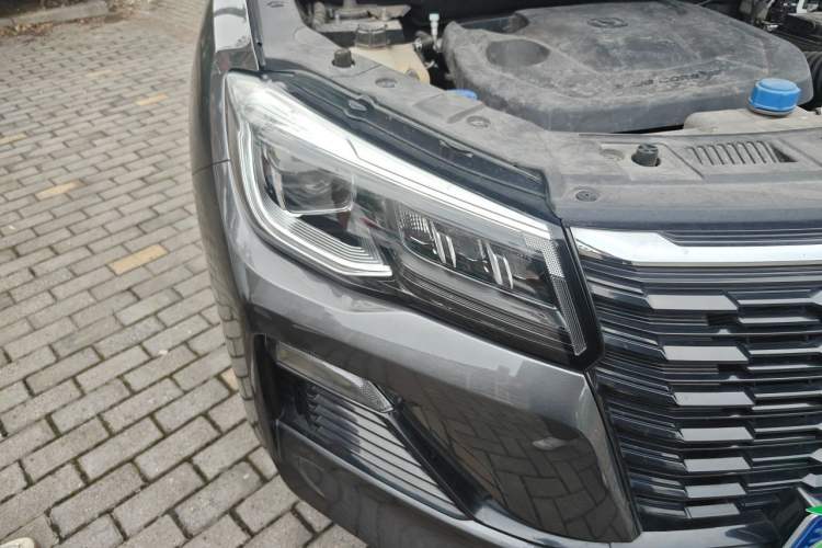 Used CHANGAN CS75 2023 Enjoy Edition 1.5T DCT Prestige Version Right Front Headlight