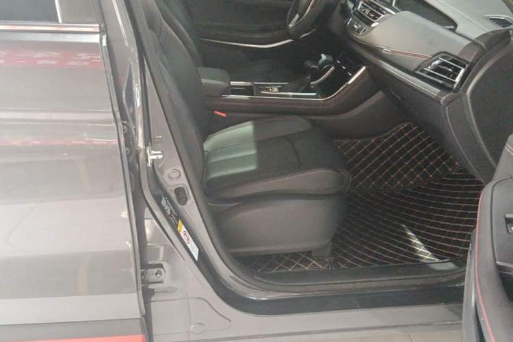 Used CHANGAN CS75 2023 Enjoy Edition 1.5T DCT Luxury Version Right Front Seat