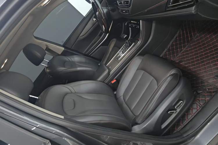 Used CHANGAN CS75 2023 Enjoy Edition 1.5T DCT Prestige Version Right Front Seat