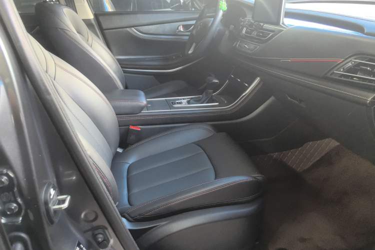 Used CHANGAN CS75 2023 Enjoy Edition 1.5T DCT Luxury Version Right Front Seat