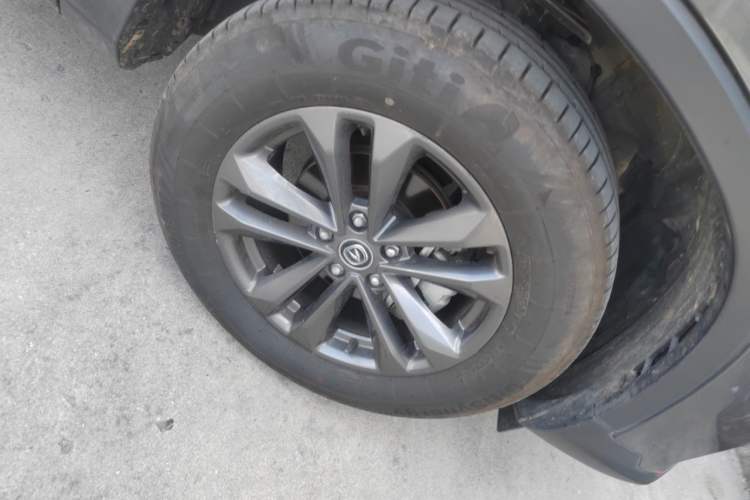 Used CHANGAN CS75 2023 Enjoy Edition 1.5T Manual Elite Model Right Front Wheel Hub