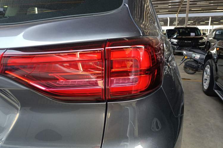 Used CHANGAN CS75 2023 Enjoy Edition 1.5T DCT Luxury Version Right Rear Taillight