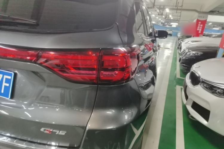Used CHANGAN CS75 2023 Enjoy Edition 1.5T DCT Prestige Version Right Rear Taillight