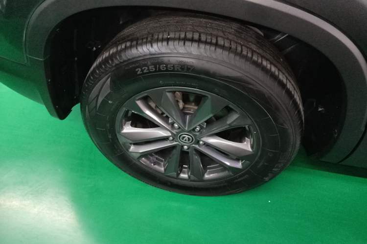Used CHANGAN CS75 2023 Enjoy Edition 1.5T Manual Elite Model Right Rear Wheel Hub