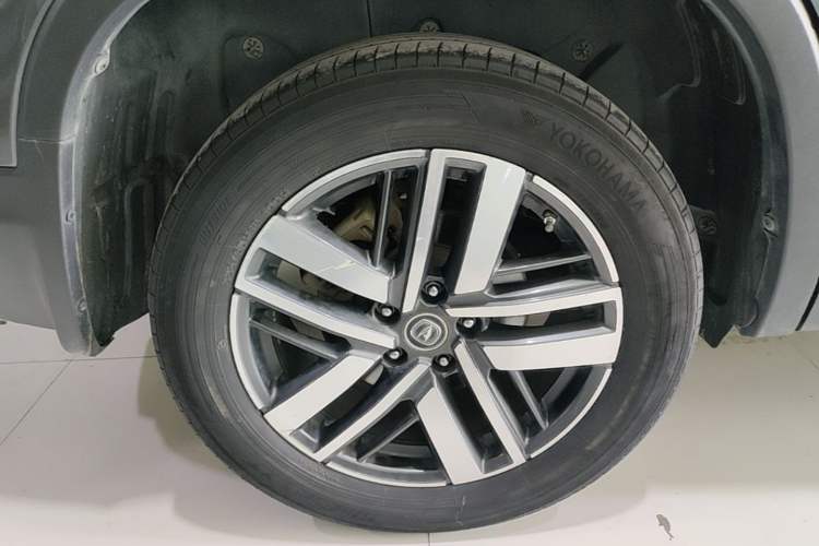 Used CHANGAN CS75 2023 Enjoy Edition 1.5T DCT Luxury Version Right Rear Wheel Hub