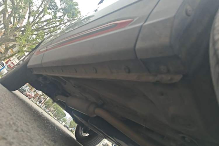 Used CHANGAN CS75 2023 Enjoy Edition 1.5T DCT Prestige Version Right Side Sill