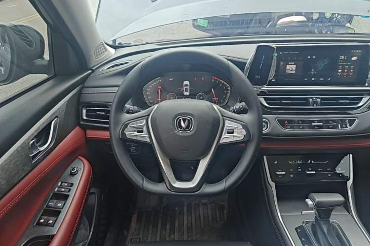 Used CHANGAN CS75 2023 Enjoy Edition 1.5T DCT Prestige Version Steering Wheel